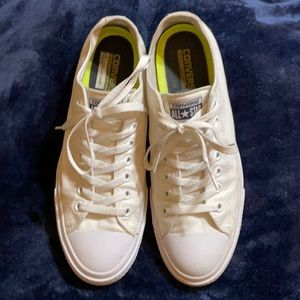 White on white Chuck II’s